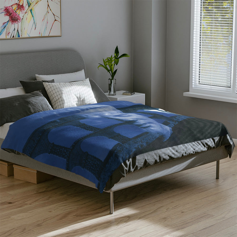 Claudius Aqueduct Luxury Blanket