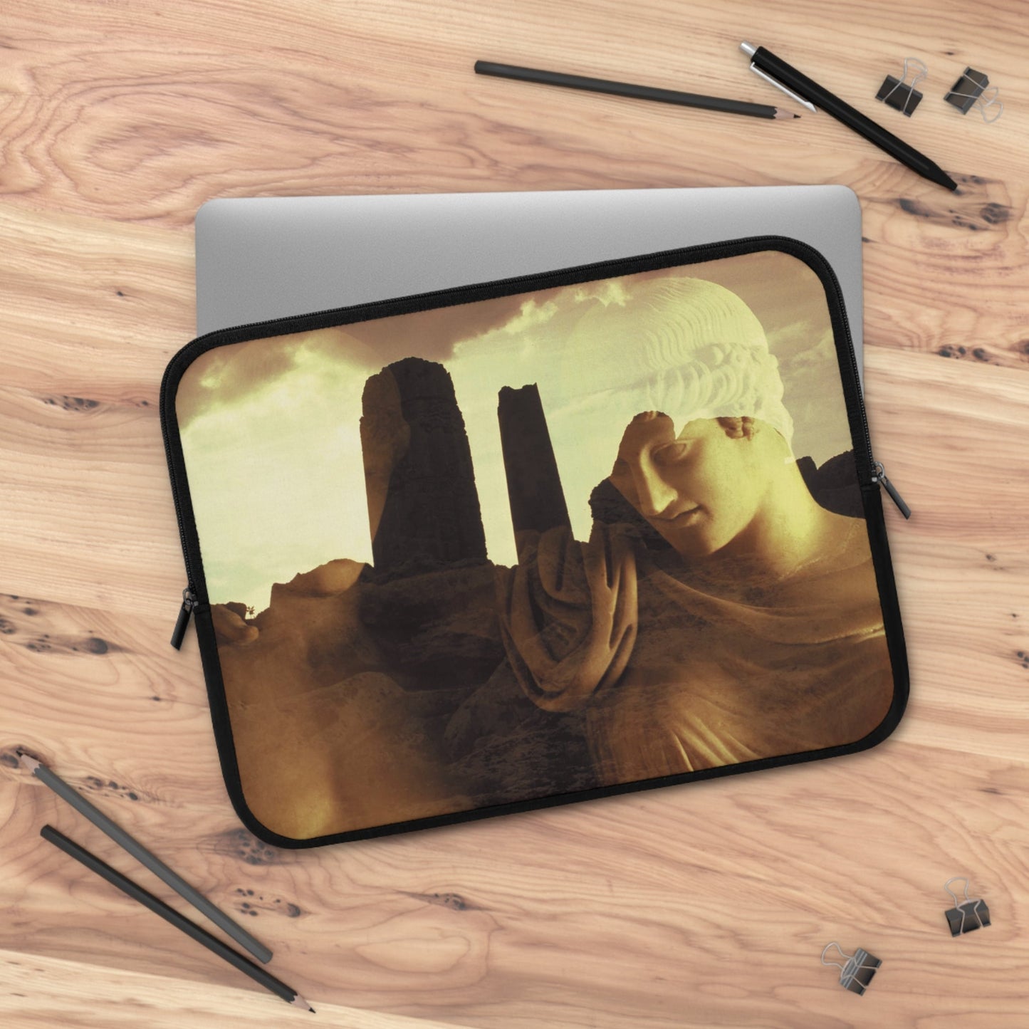 The tragedy Of Oreste & Elettra Laptop Sleeve