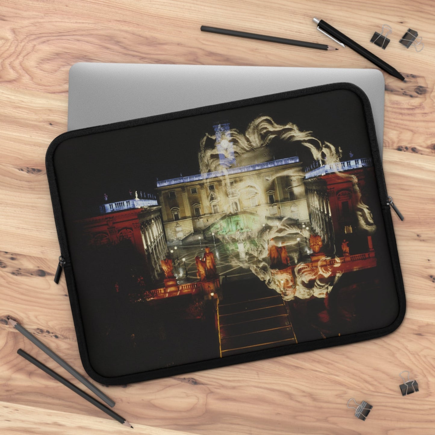 Capitoline Jupiter Laptop Sleeve - Divine Cultural Heritage Tech Protection