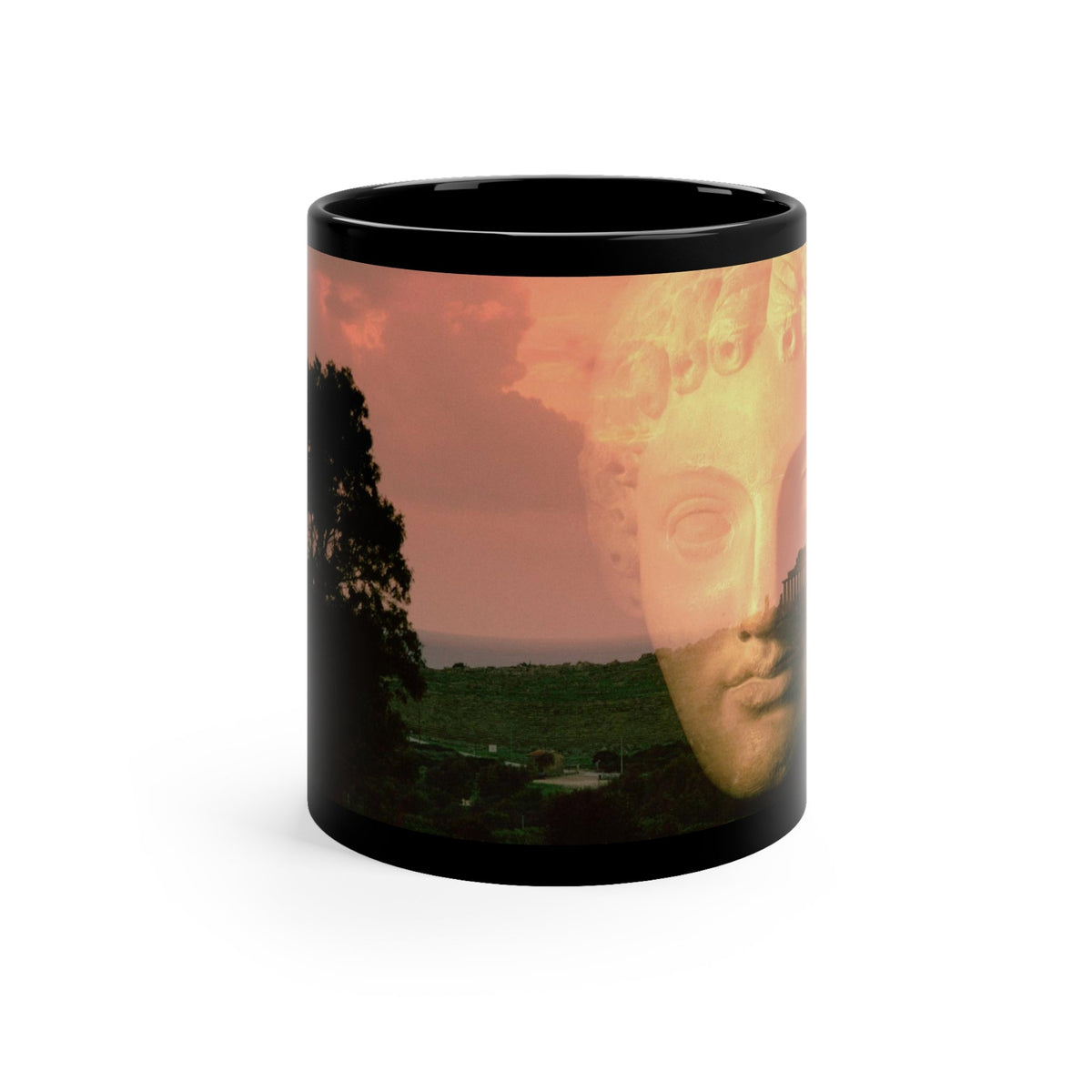 The Memory of Troy black mug by Storaro Art Collection - Classical warrior helmet with pastoral landscape in golden sunset on premium ceramic

